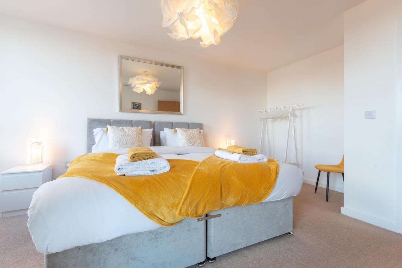 Amber Apartment Oasis - Your Gateway To Southampton'S Vibrant Heart, Port, Shopping Buitenkant foto
